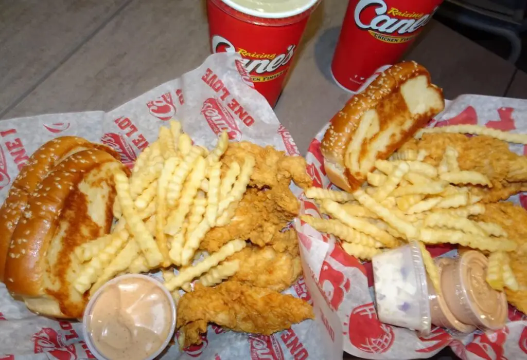 Raising Cane's Approved for Second Costa Mesa Store
